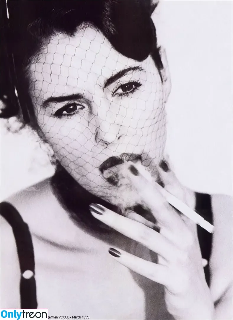 Monica Bellucci голая photo #1404 (aMonicaBellucci / bellucciginebra / monicabellucciofficiel)