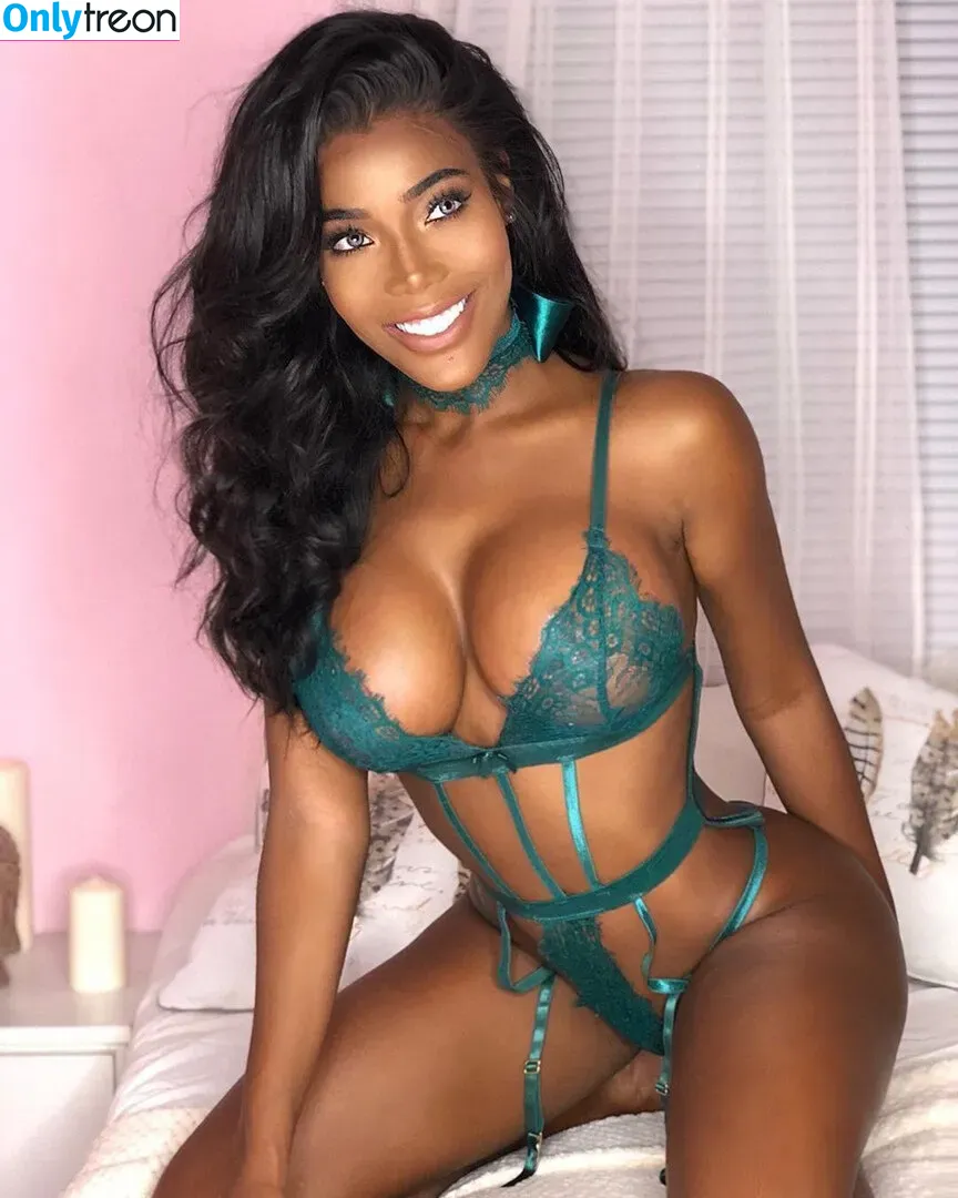 Monifa Jansen nude photo #0092 (monifajansen)