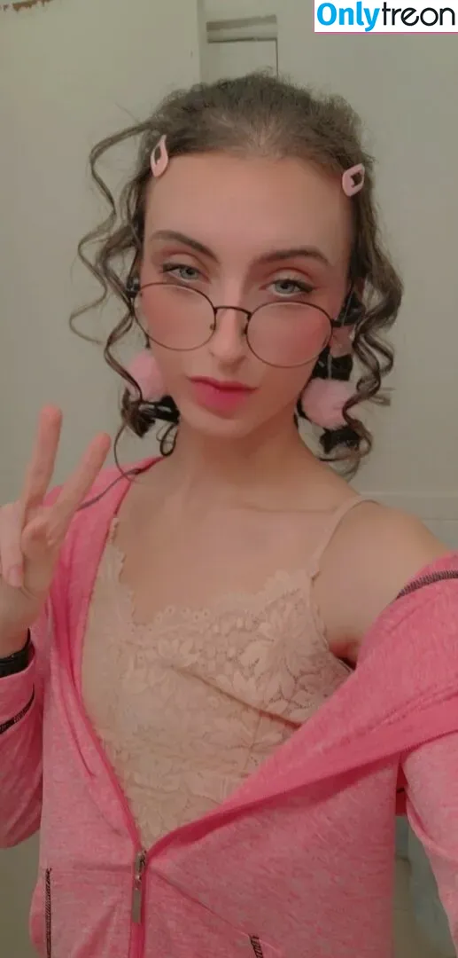 Moniqa Lefevre голая photo #0044 (lefevremonique / moniqa_lefevre / moniqalefevre)