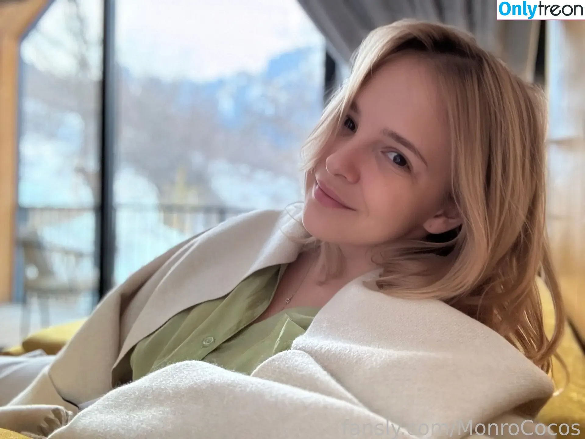 MonroCocos nude photo #0036 (katrin.delice)