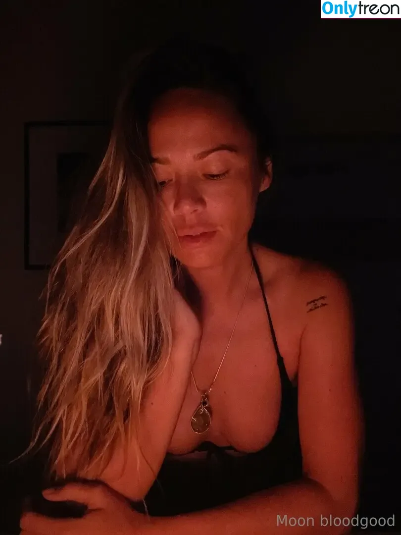 Moon Bloodgood nude photo #0114 (realmoonbloodgood)
