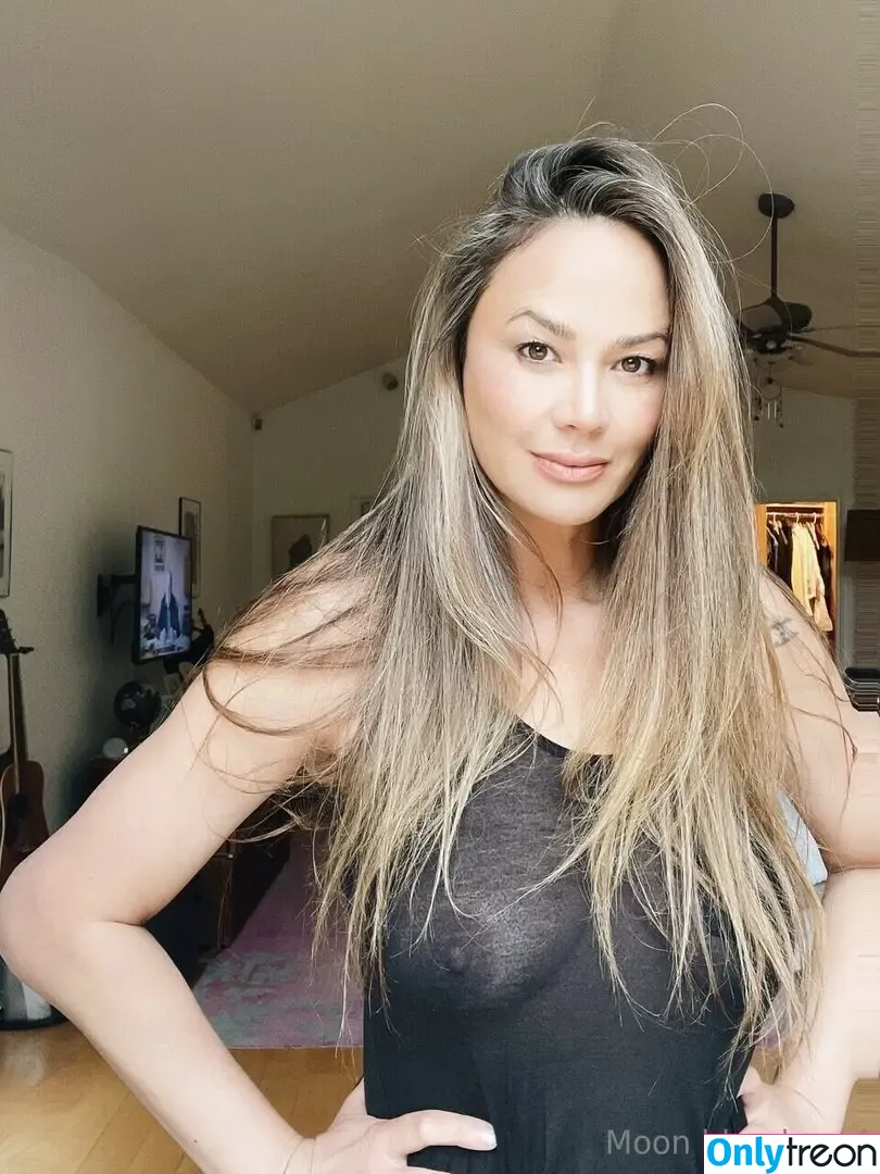 Moonbloodgood nude photo #0017 (realmoonbloodgood)