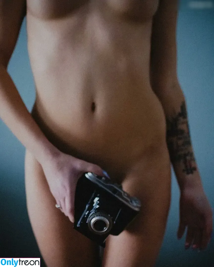 mopsiie голая photo #0034 (mopsiie_2.1)