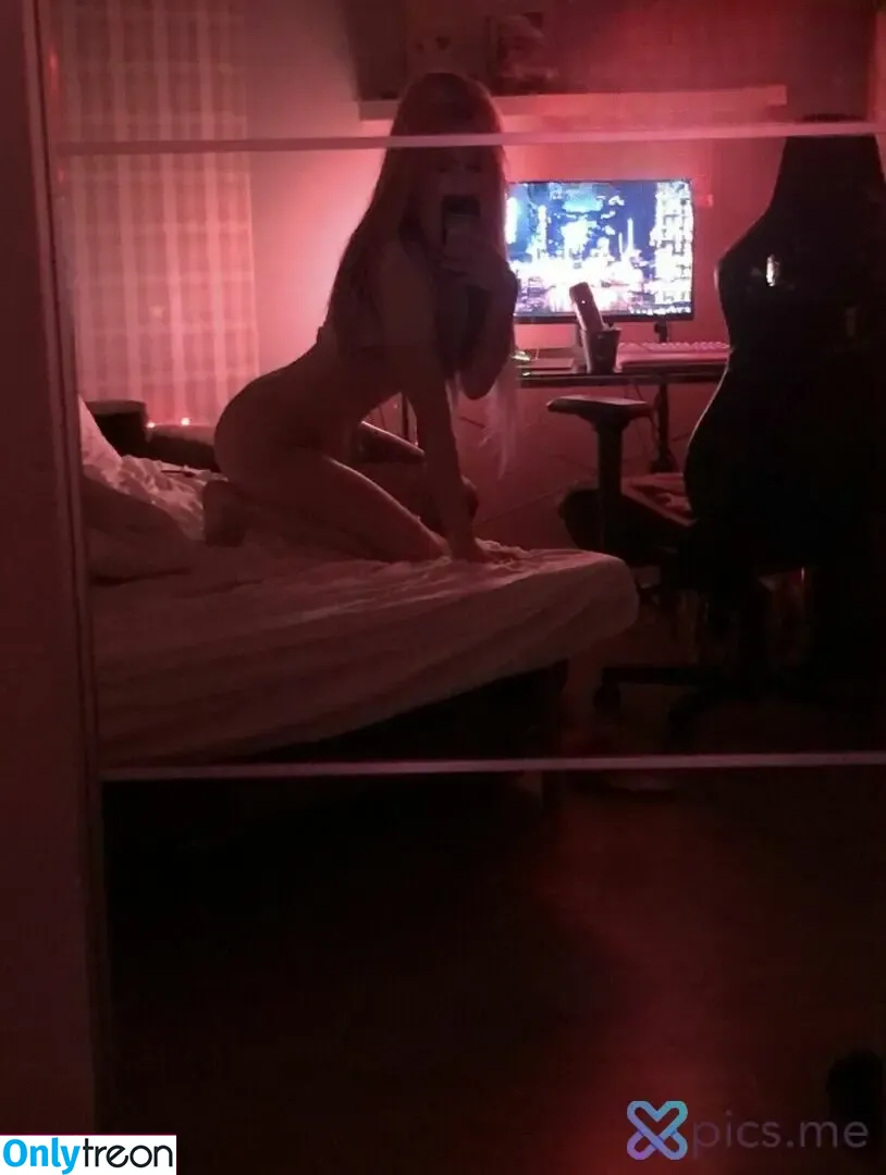 Morana Battory nude photo #0079 (Morana / moranabattory)