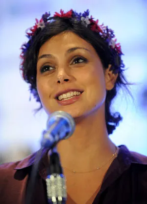Morena Baccarin / morenabaccarin фото голая #0041