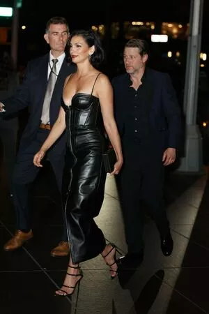 Morena Baccarin / morenabaccarin фото голая #0302