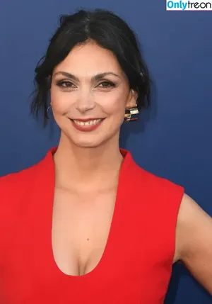 Morena Baccarin / morenabaccarin nude photo #0428