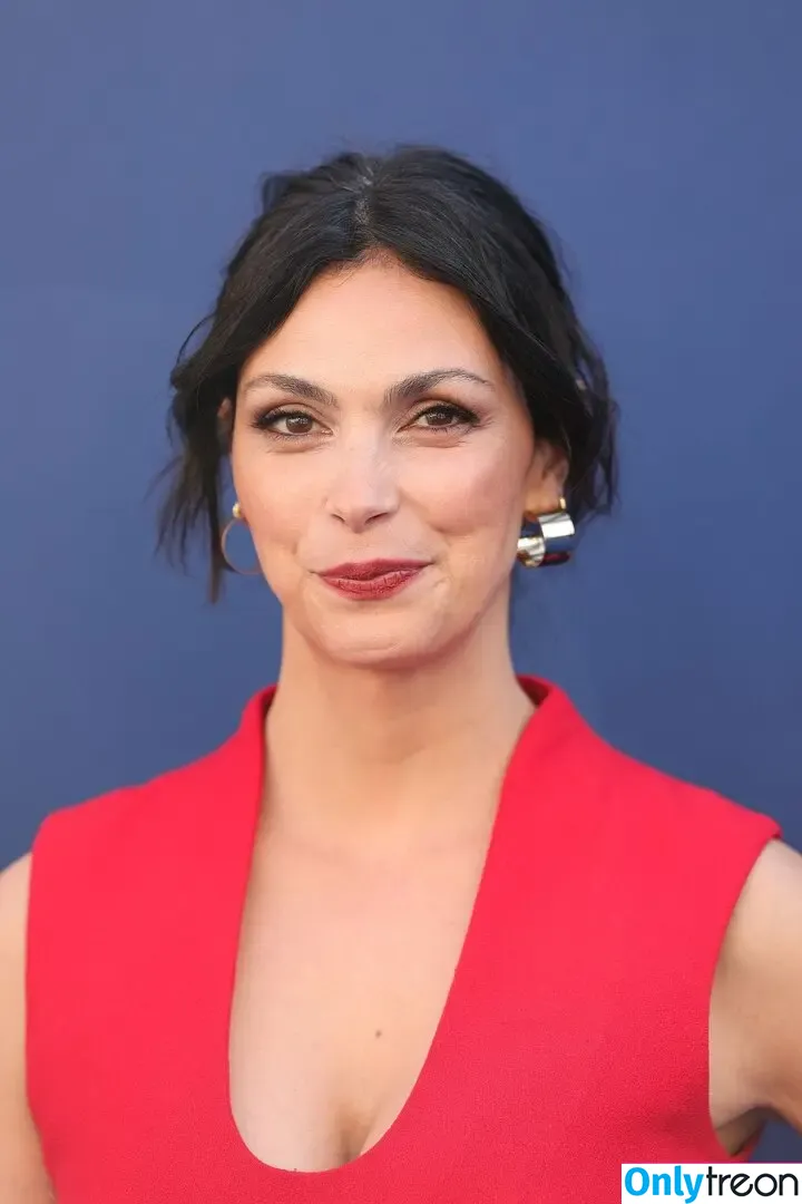 Morena Baccarin nude photo #0423 (morenabaccarin)