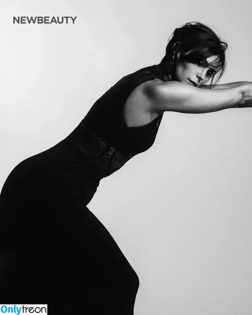 Morena Baccarin nude photo #0519 (morenabaccarin)