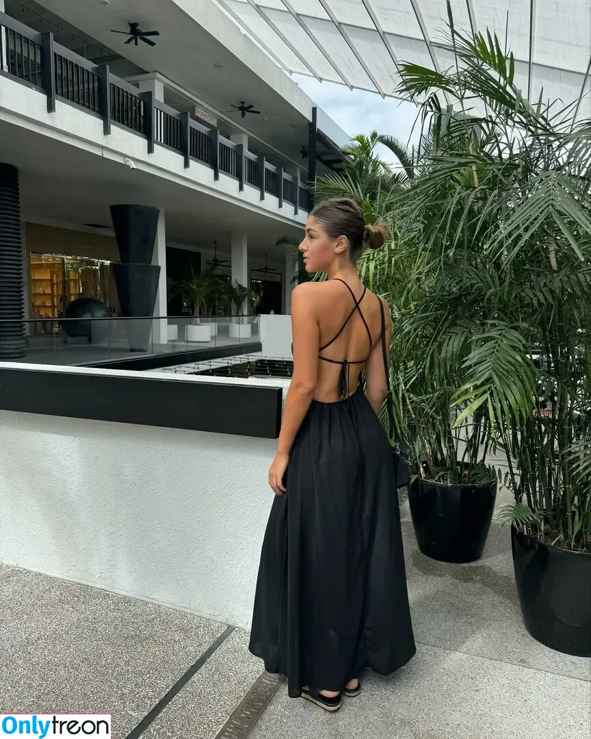 Morena Bradas nude photo #0026 (morenabradas / tumorenahotbb)