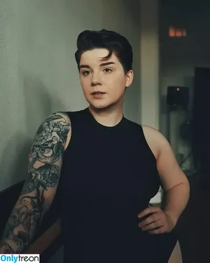 Morgan Eckroth /  / MorganDrinksCoffee фото голая #0049
