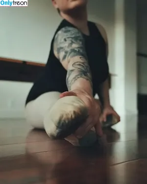 Morgan Eckroth /  / MorganDrinksCoffee фото голая #0055
