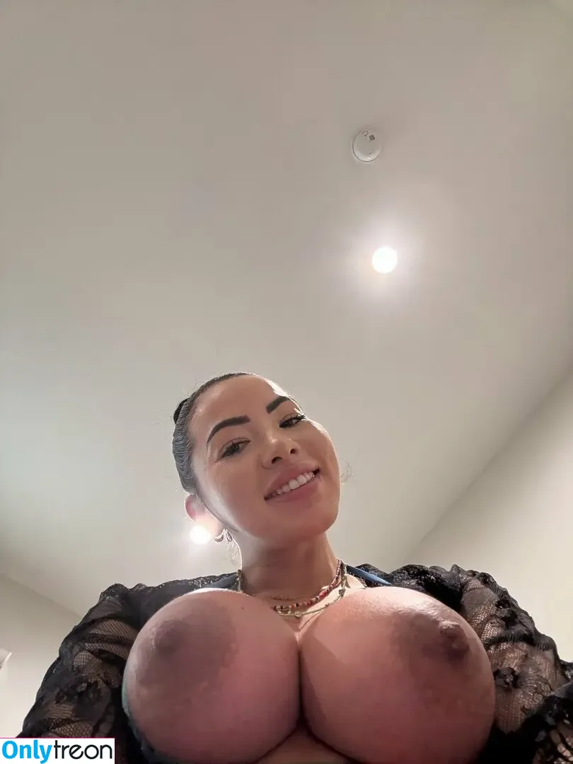 Morgan Lee nude photo #0043 (Morganleex / lilkymchii)