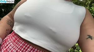 Morganaprilx / peachandmelonsx nude photo #0018