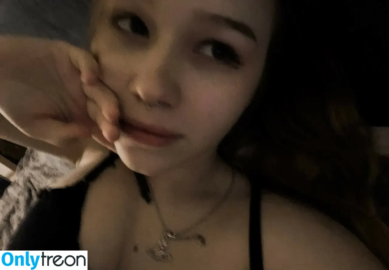 Morphe_ya nude photo #0074 (Morphe_ya)