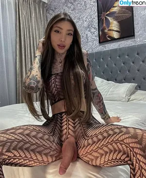 Moscardiniema nude photo #0002