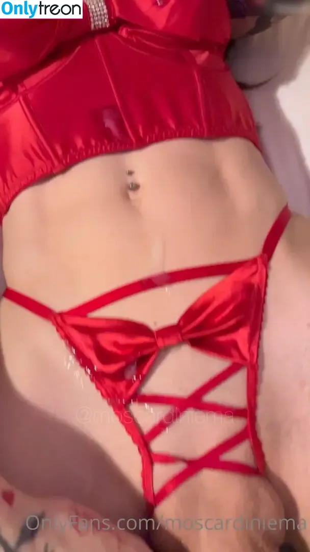Moscardiniema nude photo #0041 (Moscardiniema)