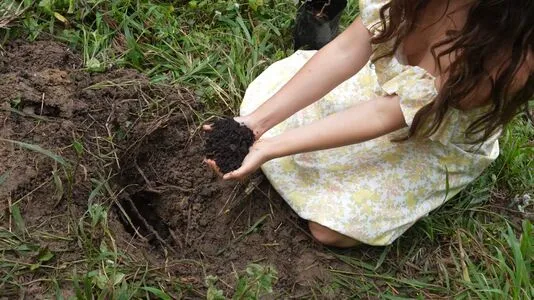 Mother The Mountain Farm / elevatedmoon / motherthemountain фото голая #0012