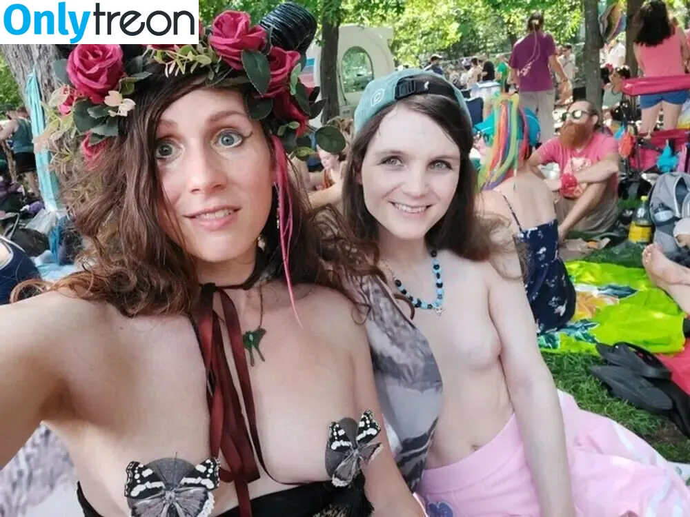 MothMomJess nude photo #0045 (jessparkmoth / tmilfj)
