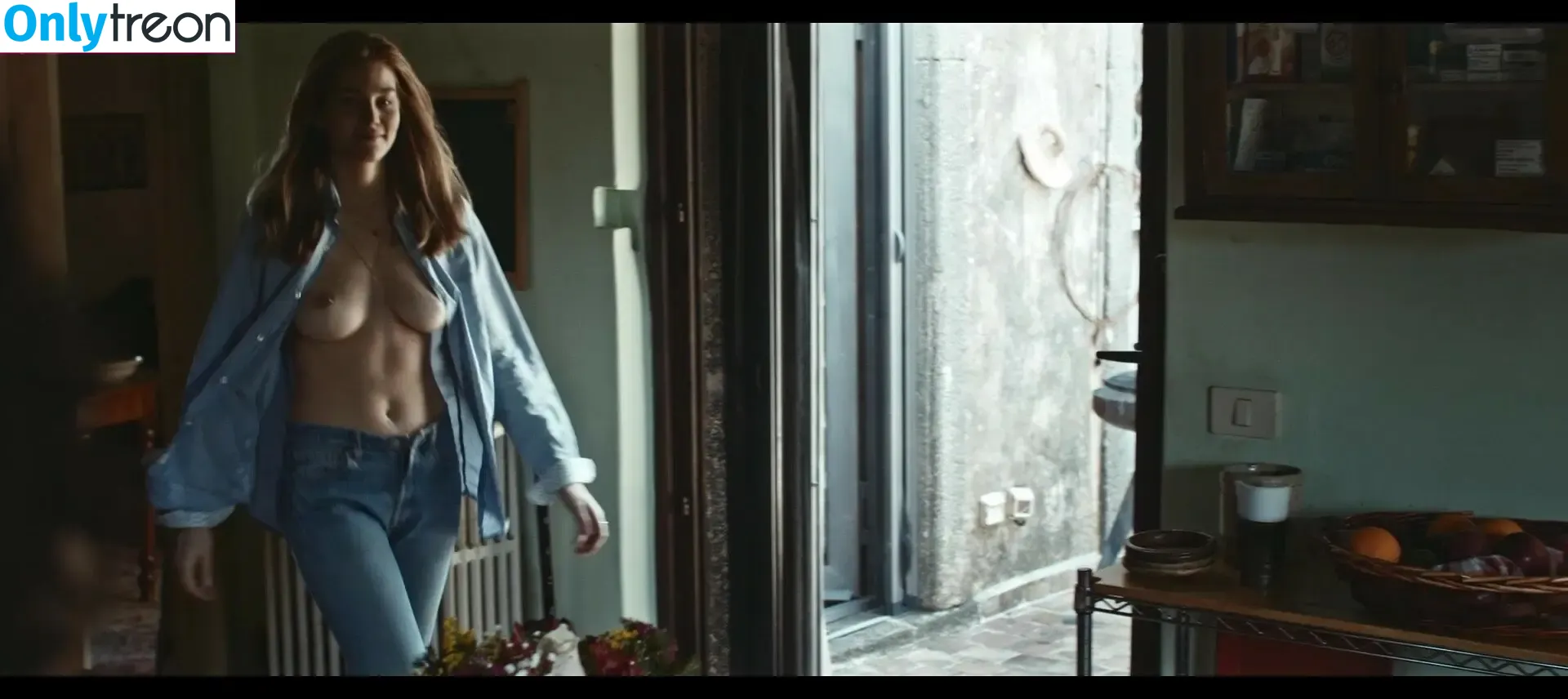 Movies and TV Scenes голая photo #0034 (Movies and TV Scenes)