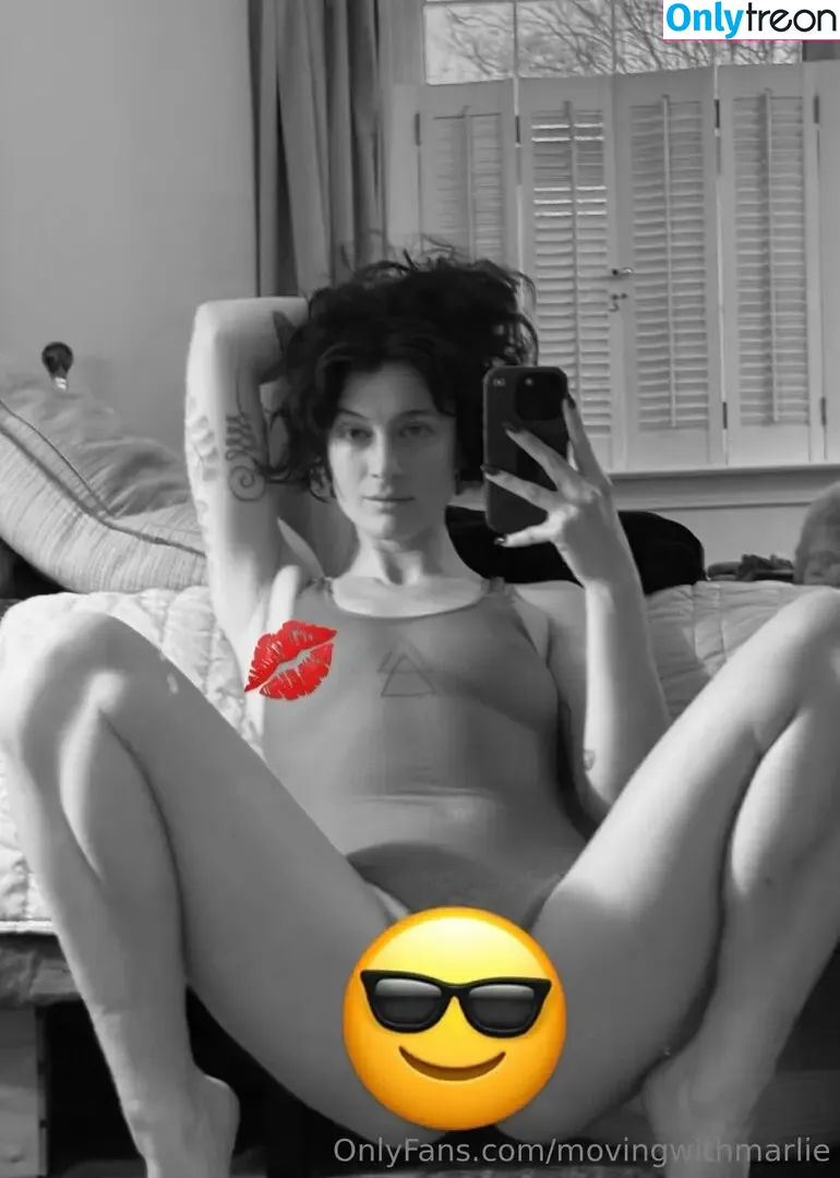 movingwithmarlie nude photo #0013 (movingwithmarley)