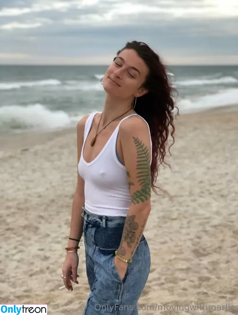 movingwithmarlie nude photo #0019 (movingwithmarley)