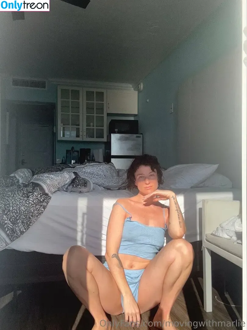 movingwithmarlie nude photo #0021 (movingwithmarley)