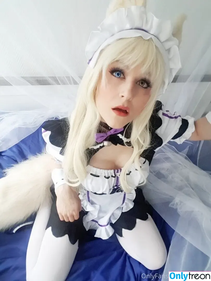 Mowky голая photo #0433 (Mowkytv)