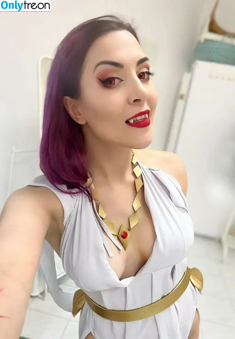Mowkyfox nude photo #0201 (mowkyistnice)