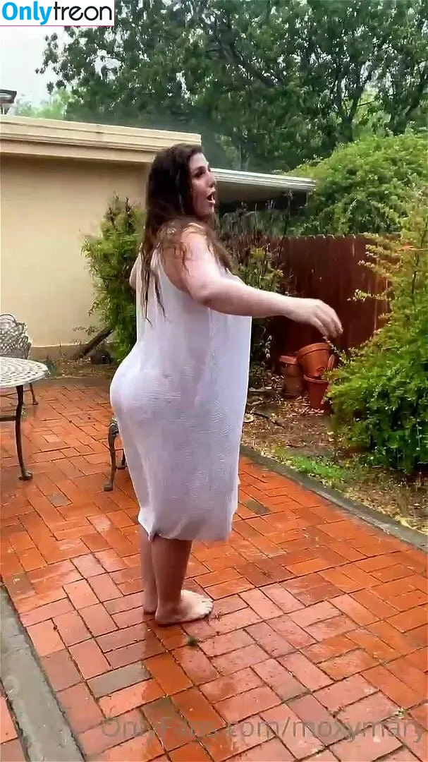 Moxymary nude photo #0206 (moxymarygames)