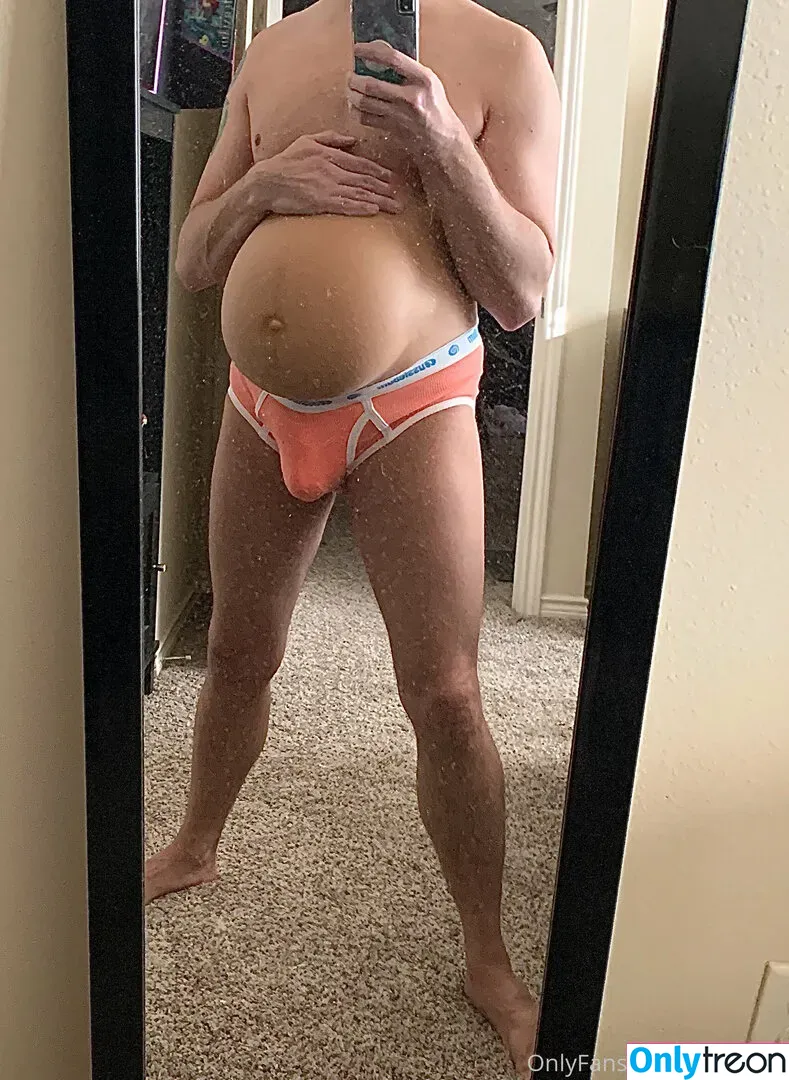 mpreg88 nude photo #0010 (mpregboy88)