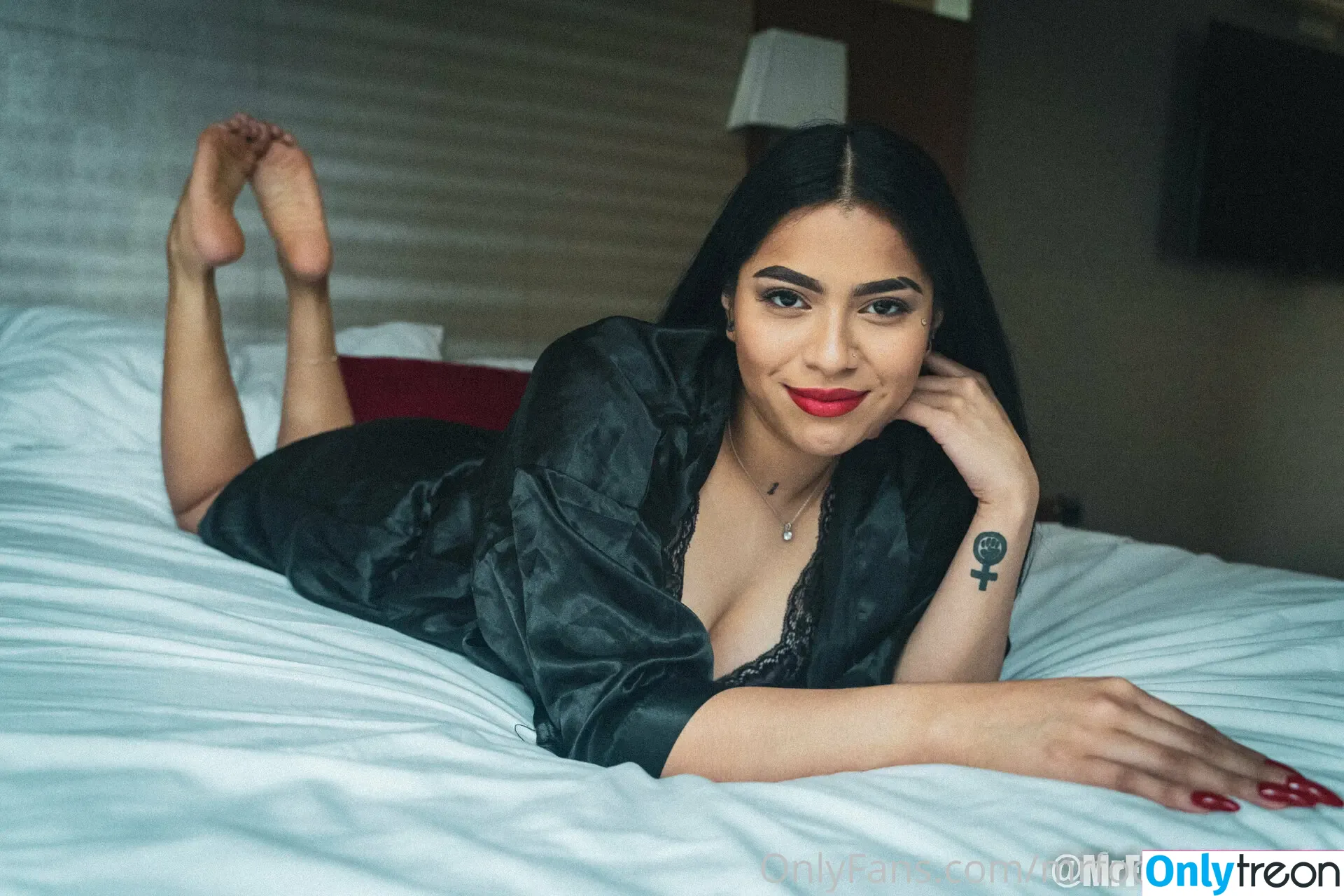 mrfootographer nude photo #0068 (mr_footographer_)