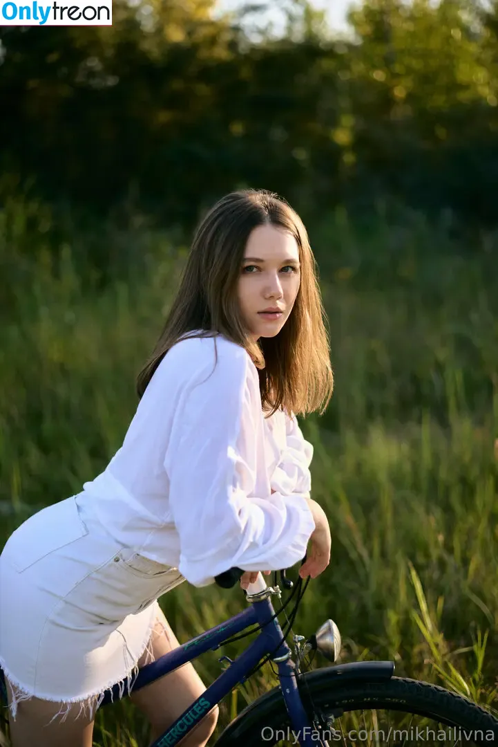 mrs_n голая photo #0024 (__mrs_n.__)