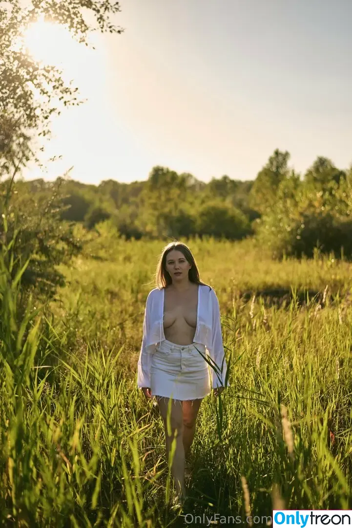 mrs_n nude photo #0038 (__mrs_n.__)