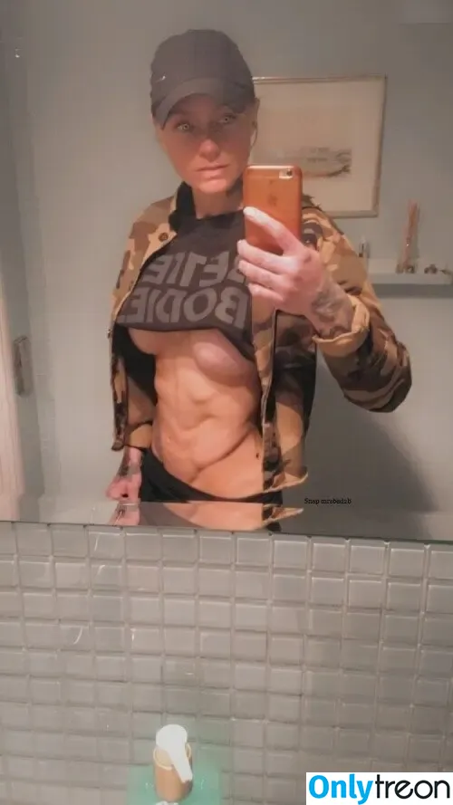 mrs_physique nude photo #0007 (justme_lilb)