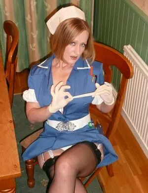 Mrs S Stockings / mrshnylons / mrshosiery nude photo #0170