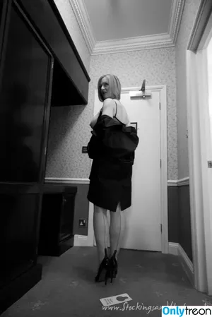 Mrs S Stockings / mrshnylons / mrshosiery nude photo #0366