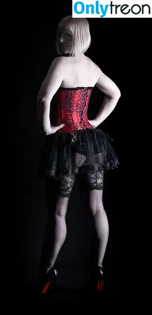 Mrs S Stockings nude photo #0390 (mrshnylons / mrshosiery)