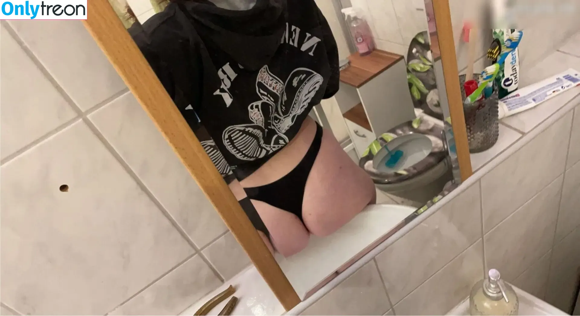 mrs_strxng голая photo #0008 (mrs._strxng)