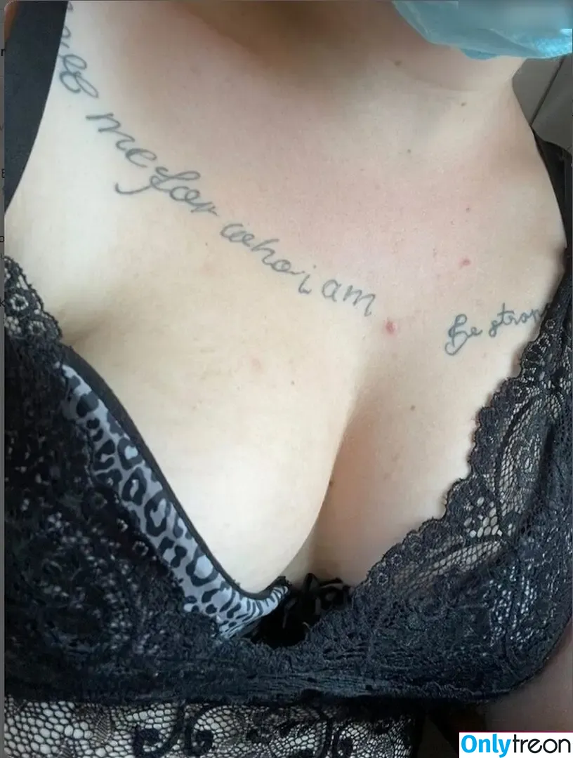 mrs_strxng голая photo #0034 (mrs._strxng)