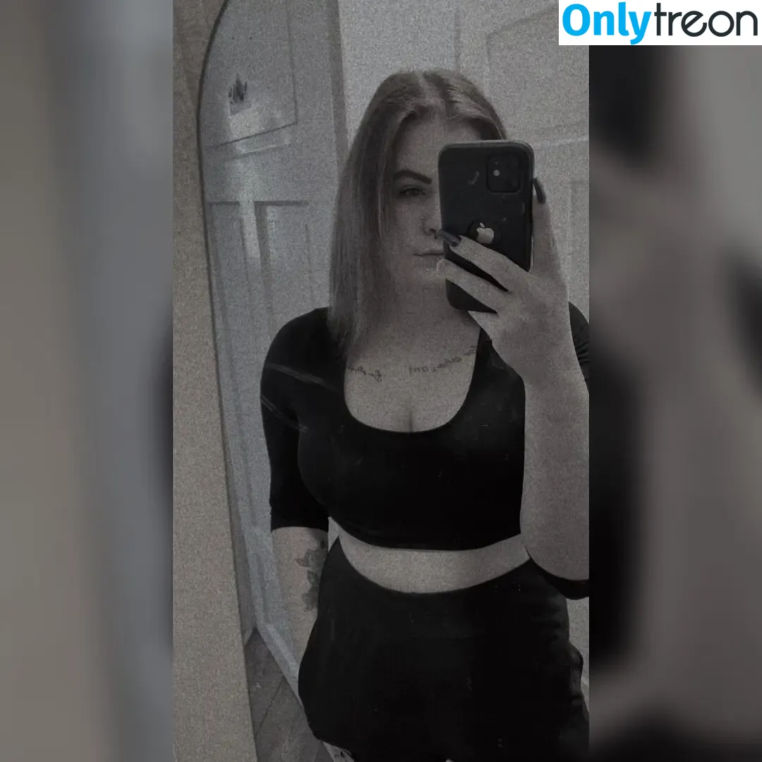 mrs_strxng голая photo #0047 (mrs._strxng)