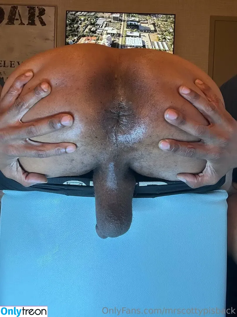 mrscottypisback nude photo #0104 (longlivescottyp)