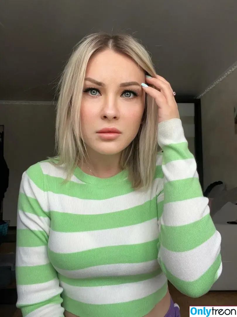 mrsmilavy nude photo #0035 (mrsmilavy)