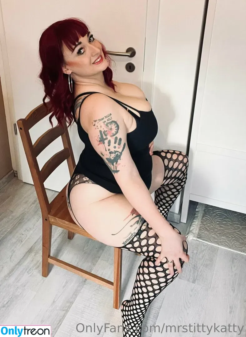mrstittykatty голая photo #0006 (mrstittykatty)