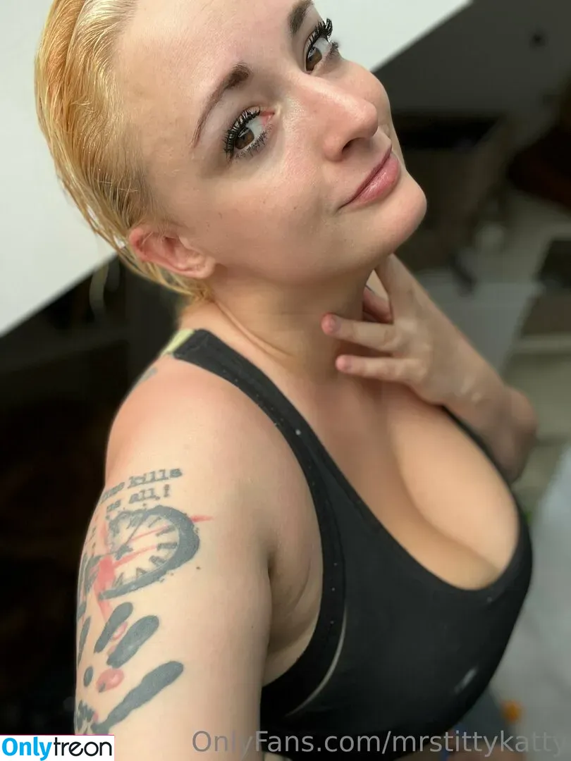 mrstittykatty голая photo #0075 (mrstittykatty)