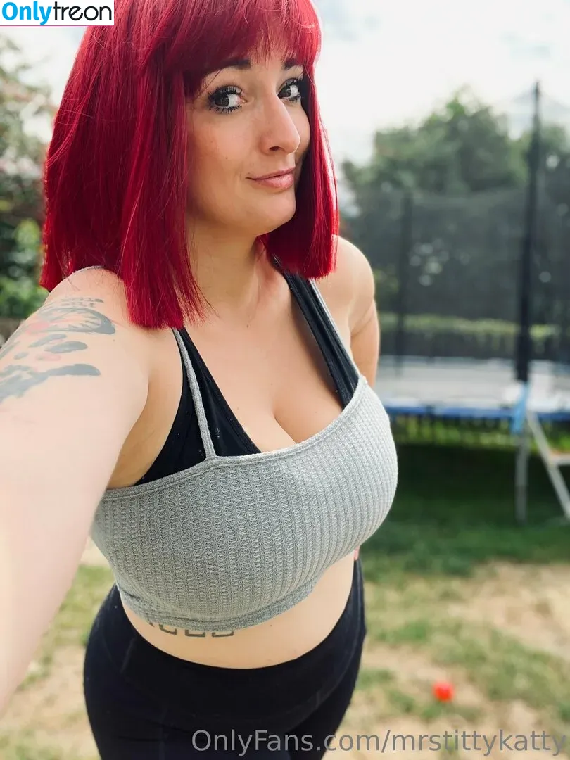 mrstittykatty nude photo #0195 (mrstittykatty)