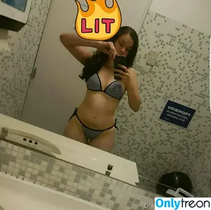 mrsupremo27 / nanistrides nude photo #0036