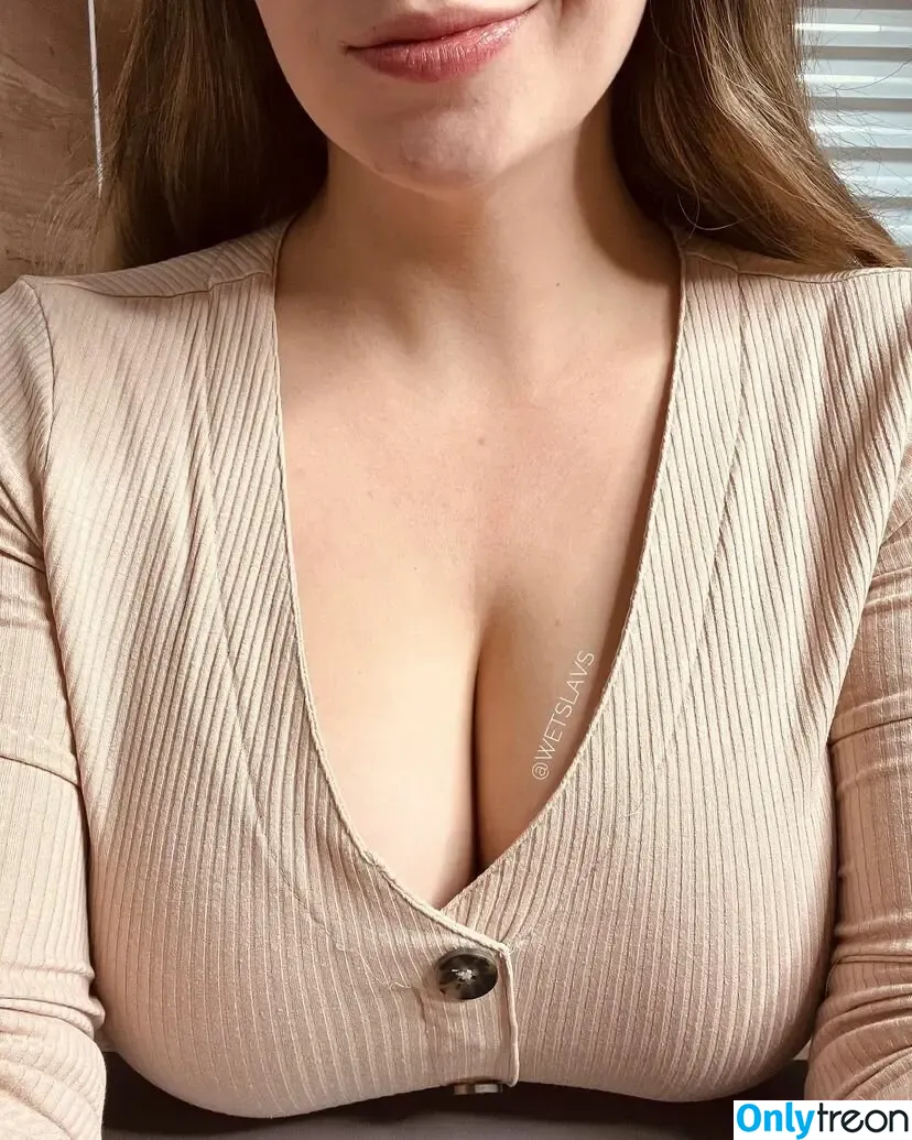 mrswetslavs nude photo #0082 (mrswetslavs)
