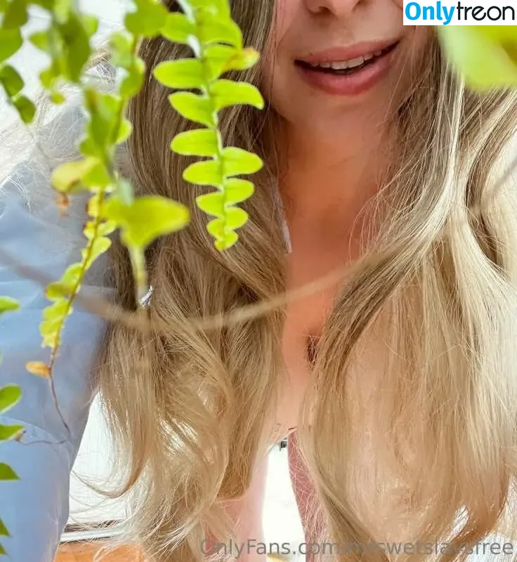 mrswetslavs nude photo #0142 (mrswetslavs)