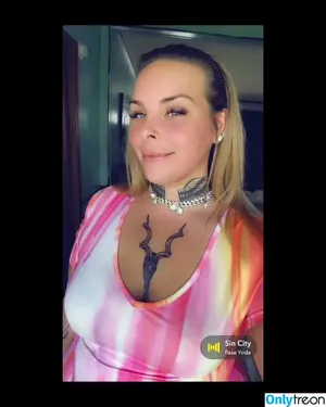 Ms Dondada / _Evil__Angel / ms_dondada22 / msdondada nude photo #0009